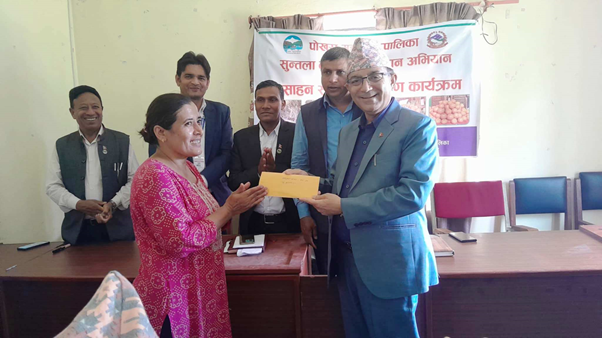 सुन्तला बगैँचा व्यवस्थापनबापत् किसानलाई अनुदान