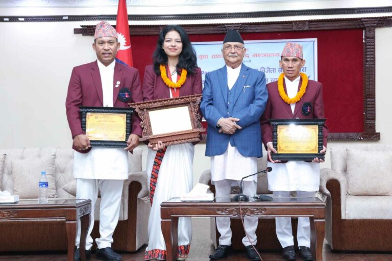 पलेशालाई सरकारले गर्‍यो सम्मान, रु ६५ लाख पुरस्कार राशी