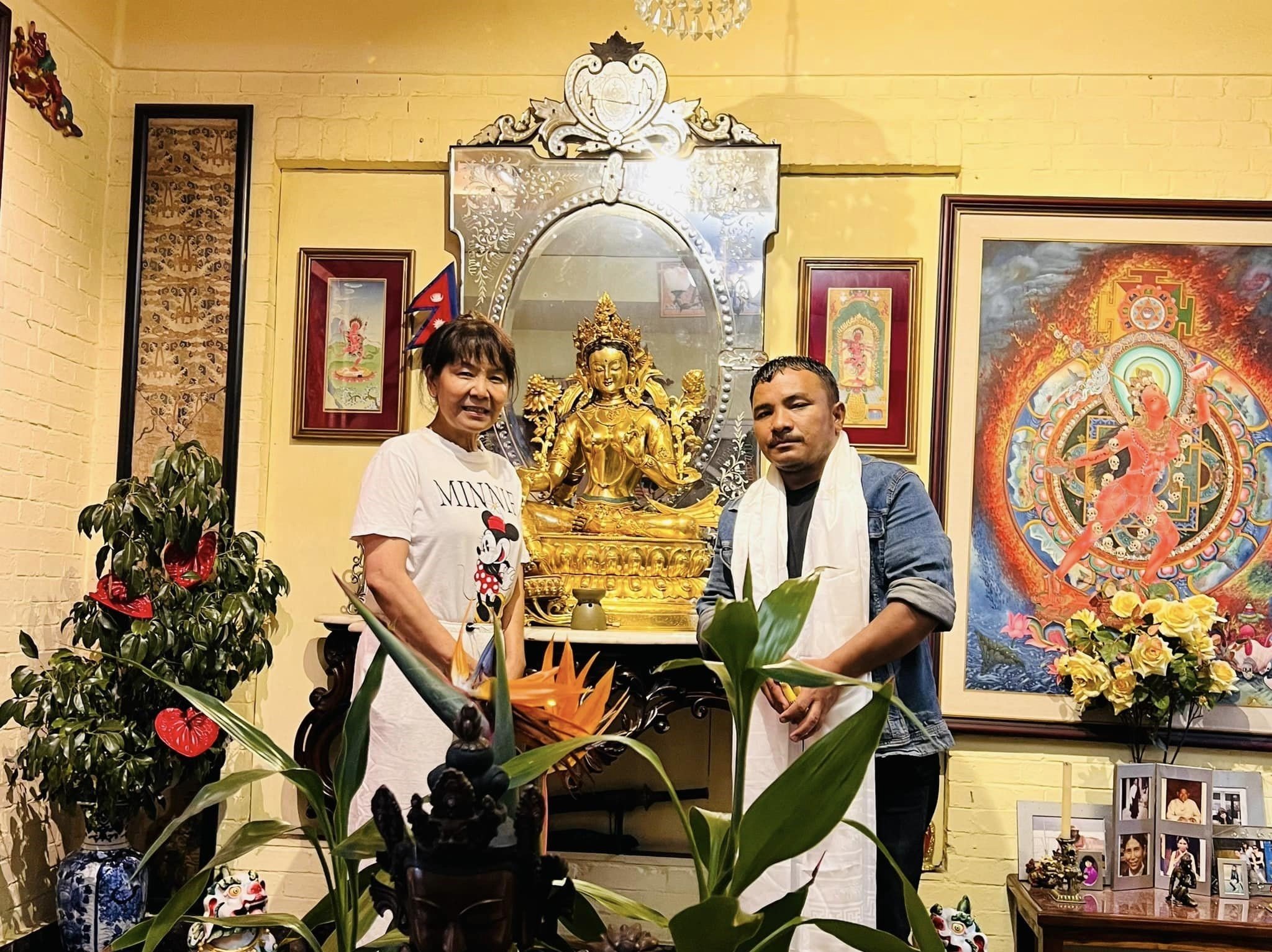 दुई जनाको उद्धार गर्ने चणिकलाल तामाङलाई व्यवसायी सिंहले गरिन् सम्मान